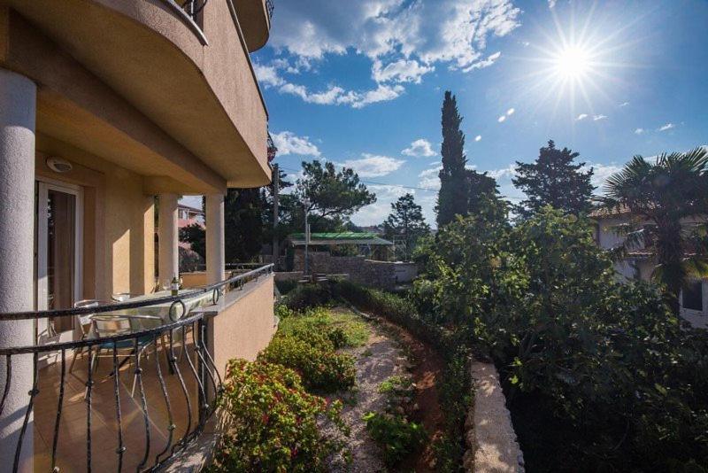 Marija F4 Apartment Krk Town Bagian luar foto